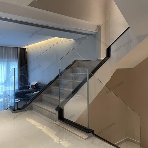 别墅玻璃楼梯扶手超白钢化玻璃栏杆中式实木扶手简约现代轻奢护栏