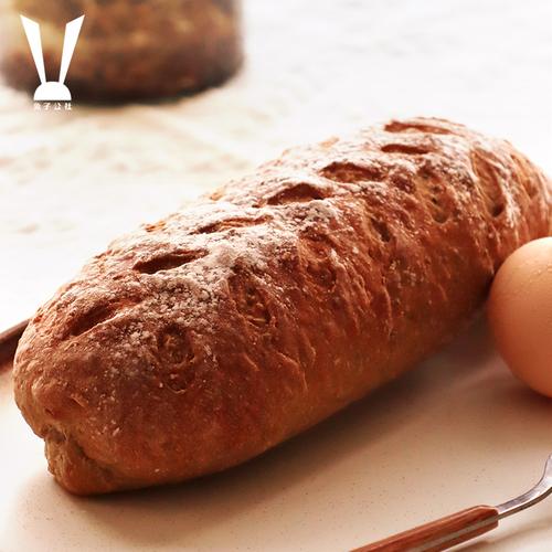 兔子公社黑麦亚麻籽紫米硬欧包面包全麦粗粮坚果代餐早餐轻卡早餐