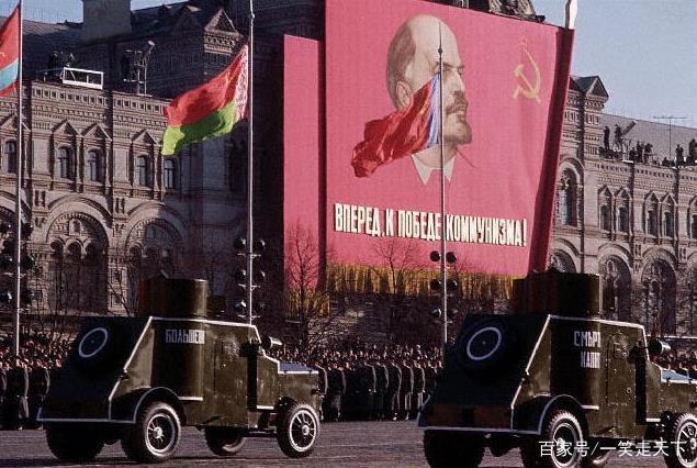 震撼!1967年苏联十月革命胜利50周年红场大阅兵
