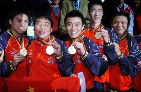 2006年 不莱梅世乒赛男团半决赛 中国3-0德国