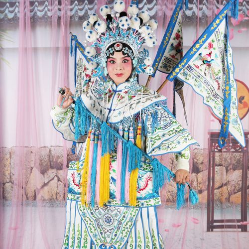 古装古装戏戏曲女将将军京剧戏剧刀马旦演出戏装民族服装