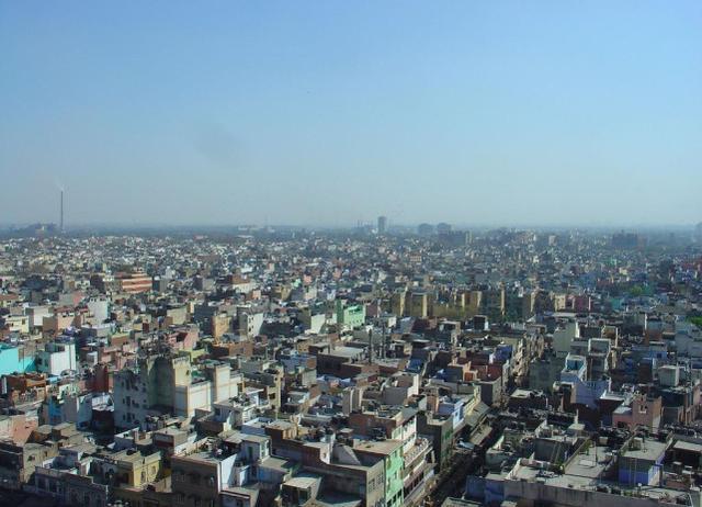 印度首都新德里,人口总量达2500万,相当于中国哪座城市呢?