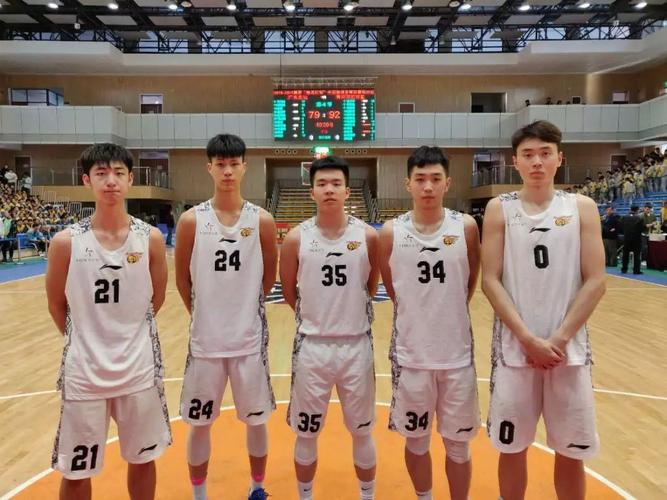 长期以来,中国体育彩票鼎力支持广东宏远篮球俱乐部以及俱乐部的青训