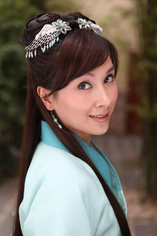 其实杨恭如曾经拿过很多奖,她的颜值被许多人认可.