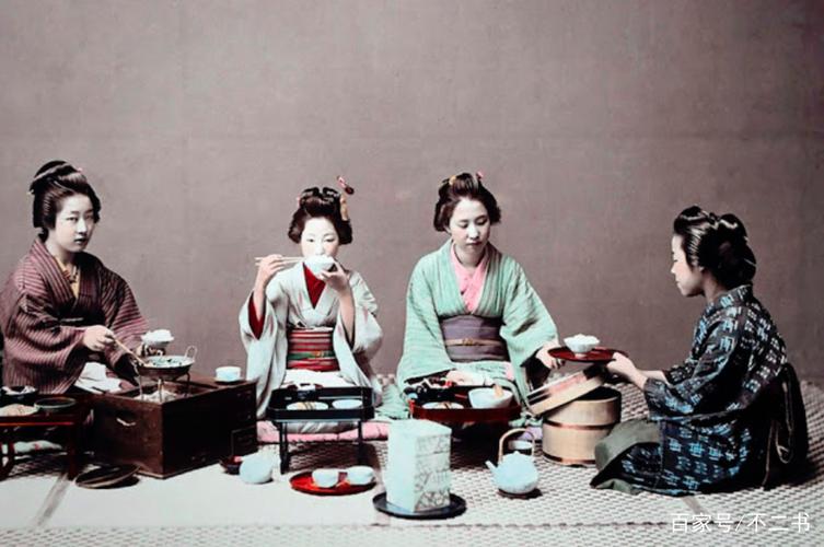 百年前日本人的生活如何?看看这些明治时代的老照片