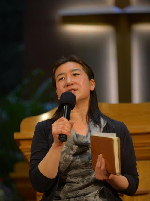 小敏2013年东京布道大会见证一迦南诗选创作源泉是耶稣