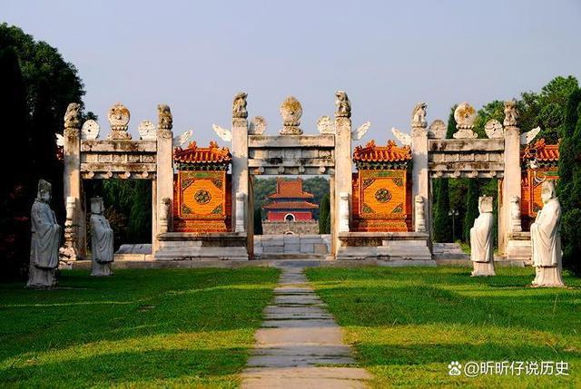 明朝的皇陵大部分都在北京,除了明太祖朱元璋的皇陵在南京,明惠宗朱允