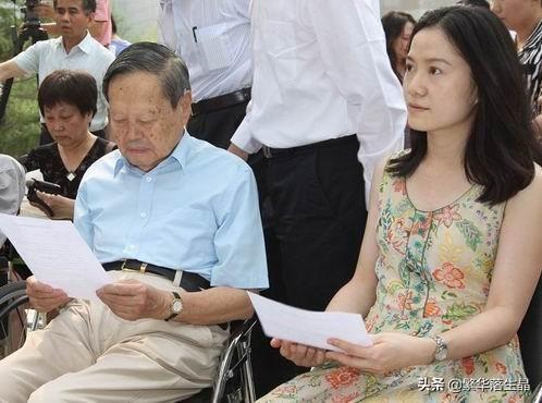 杨振宁百岁生日讲话:没有外国人参加中国原子弹制造,和翁帆结婚17年