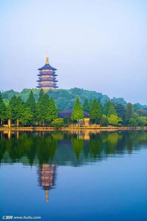 西湖十景,位于中国浙江省杭州市西湖区境内,为西湖风 - 抖音
