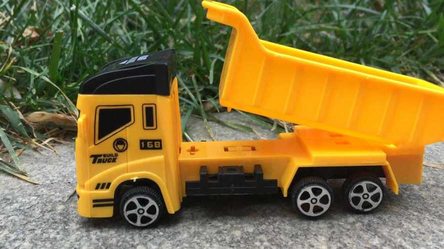 儿童亲子汽车玩具truck168金黄色翻斗车自卸车户外工程车表演视频