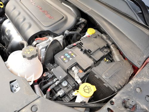 jeep指南者 2017款 200ts 自动高性能四驱版--蓄电池品牌/型号 / 198