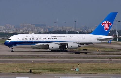 图集:南航"大胖子"a380,全球最大的四发双层宽体客机