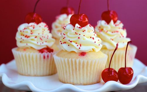 美味的蛋糕,奶油,甜点,红樱桃 桌布 - 1440x900