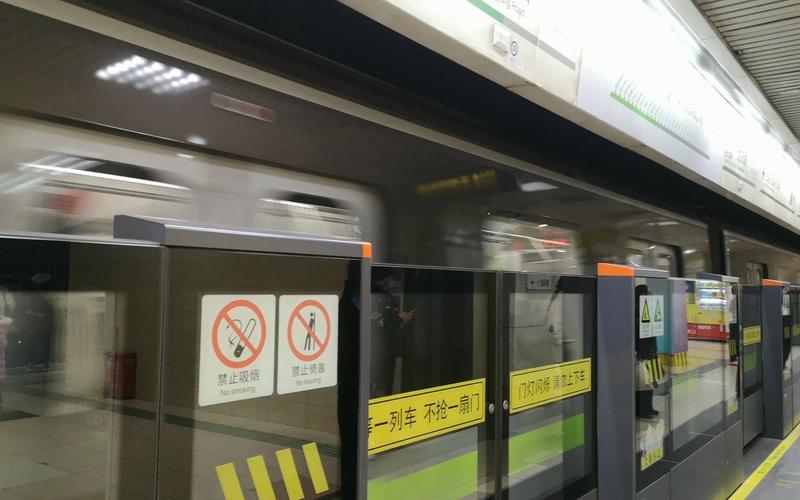 上海地铁2号线绿灯侠走行实录(车外视角)