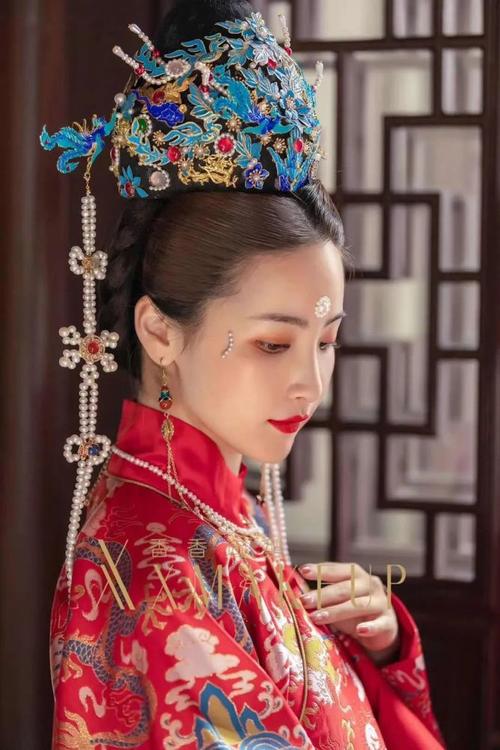 优雅大方的东方之美,华美古典中式新娘