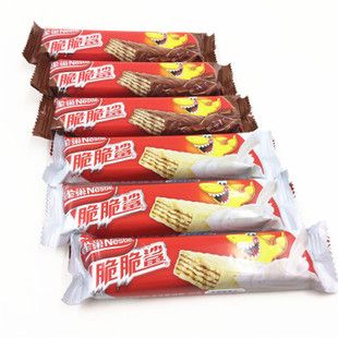 雀巢脆脆鲨巧克力味夹心威化饼干2口味供选一盒640g 约20g/根