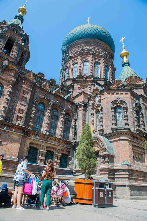 哈尔滨的地标性建筑,四季都超美,古老庄严且美丽文艺的教堂