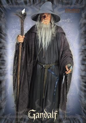 难道灰袍巫师甘道夫抢了褐袍巫师瑞达加斯特的魔杖?