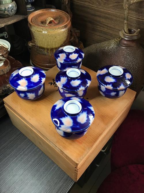 日本瓷器  #让茶变好喝的茶具  #茶生活  #深川制  #盖杯  #茶杯