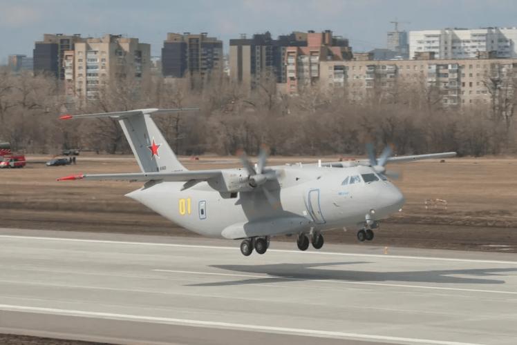 俄罗斯航空工业的崩溃伊尔112试飞起火机毁人亡