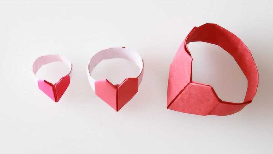 教你如何用纸折叠一枚爱心戒指手工折纸戒指