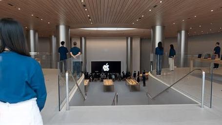 全球第二大苹果零售店在上海静安寺开业