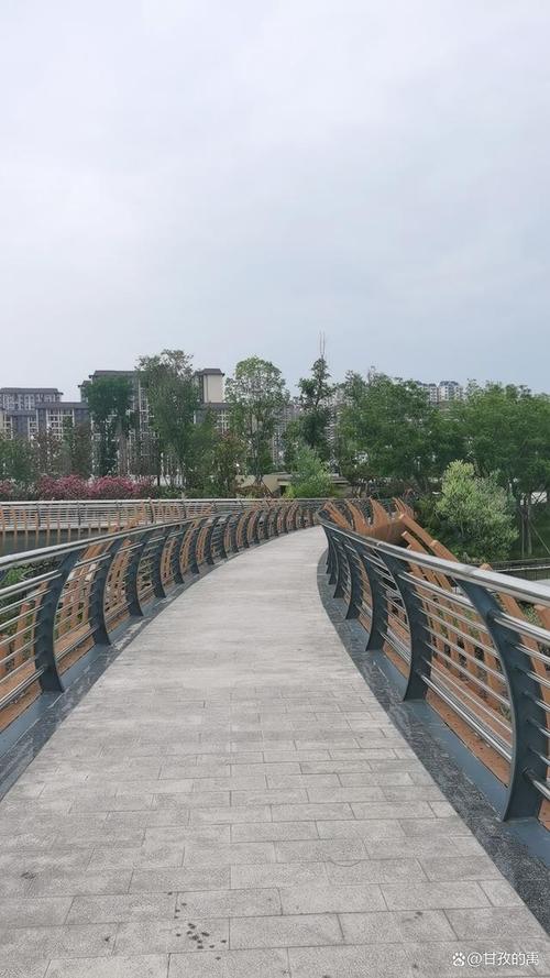在四川省成都市金堂县,有一座名为来坨宝的湿地公园.