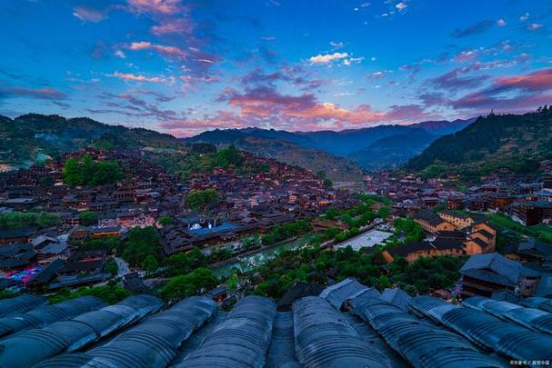 贵州黔东南苗族侗族自治州,是中国最具有民族特色的地区之一,它地处