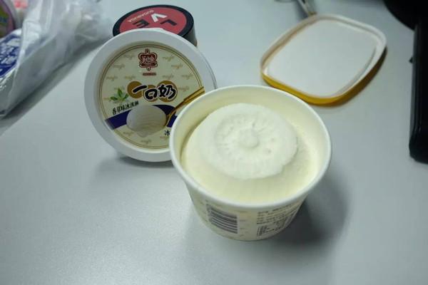 长沙在卖的10款奶味冰淇淋测评,原来冰淇淋不会让你长胖啊|知长沙