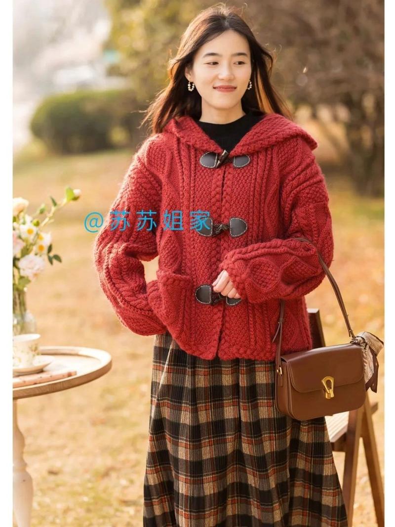 棒针编织毛衣外套(图解教程) 一直想织一件毛衣外套,苏苏姐家这款就很