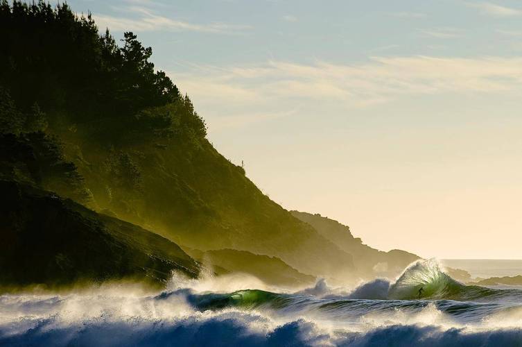 大海冲浪4k风景千叶网为你提供高清的大海,冲浪,苹果mac风景5k壁纸