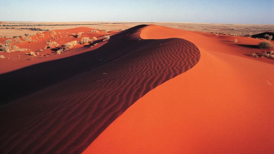 沙漠美景精美桌面_感受沙漠的那种美感_风景壁纸
