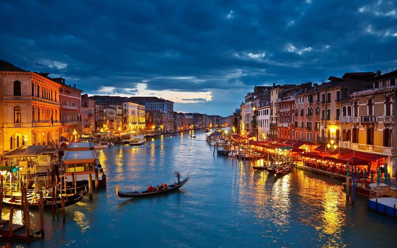 精选世界著名旅游胜地水城威尼斯唯美夜景高清桌面壁纸图片下载(二)