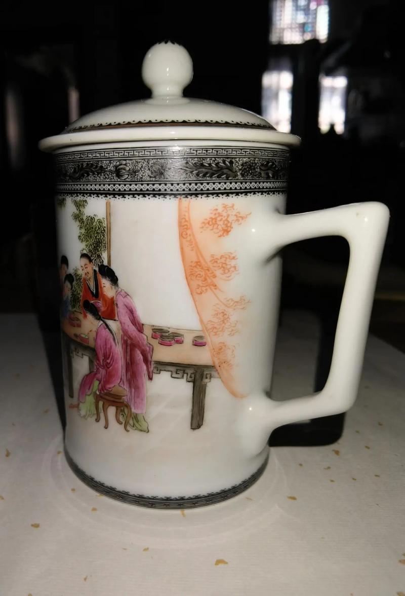 王步次子中国陶瓷美术大师王希怀五十年代绘人物盖杯#567瓷器 - 抖音