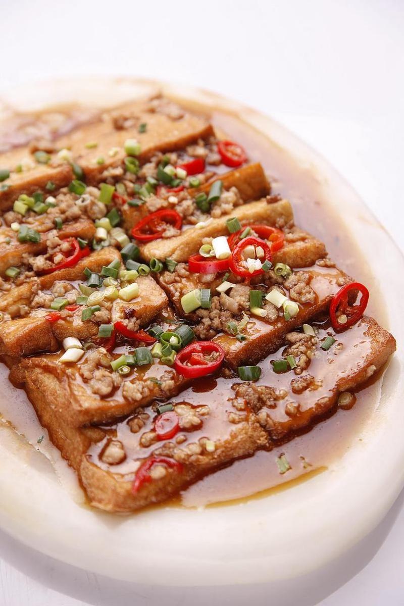 家常菜谱# #香煎脆皮豆腐#  香煎脆皮豆腐的具体做法,包括食材和调料
