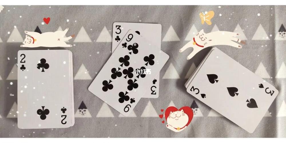 2张牌比大小游戏:166玩家每人一堆牌,每次出2张扑克牌8787266