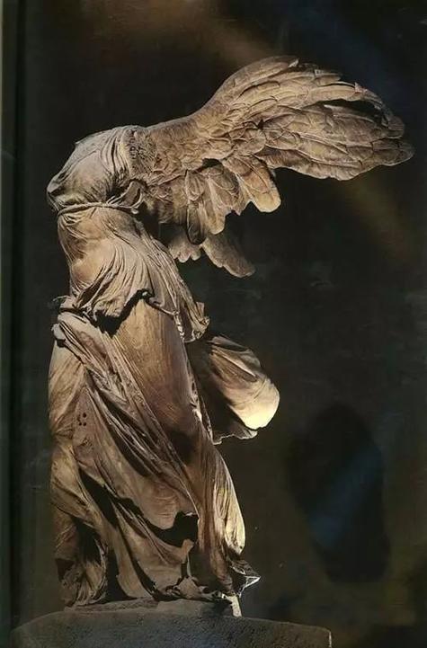 希腊雕塑_古希腊雕塑有什么特点_拉奥孔雕塑反映了雕塑造型的什么特点