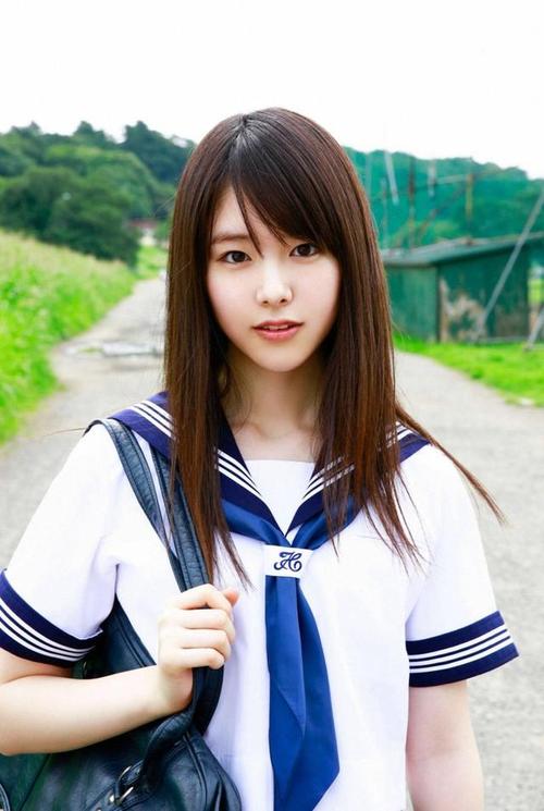 放课后的日本学生妹户外写真,萝莉控的最爱呦