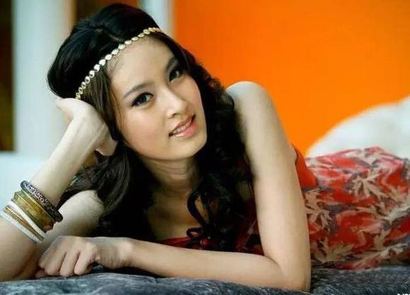 泰国最美变性人poy素颜近照曝光网友像baby美翻了