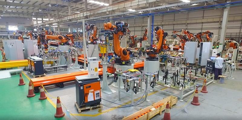 信邦智能汽车自动化制造工业机器人航空发动机叶片在汽车焊装总装领域