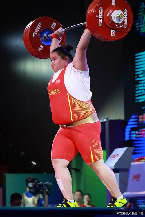 中国举重队亚锦赛斩获27金,李雯雯夺得女子87公斤以上级三金!