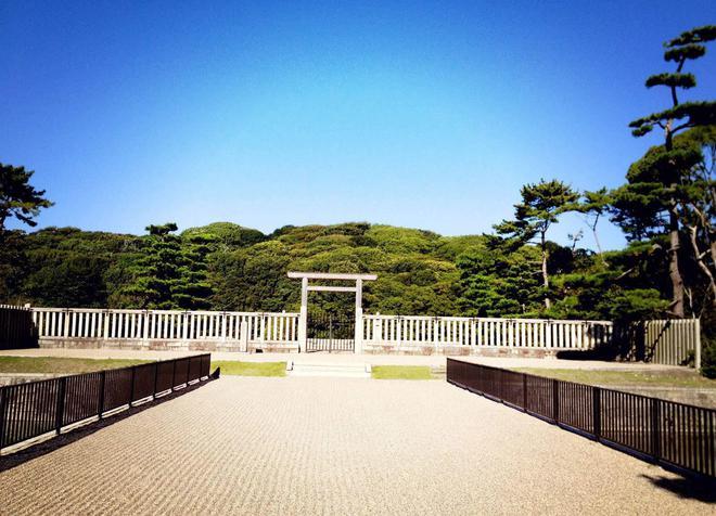 日本最大帝王陵墓"仁德天皇陵",为什么一直禁止发掘?_网易订阅