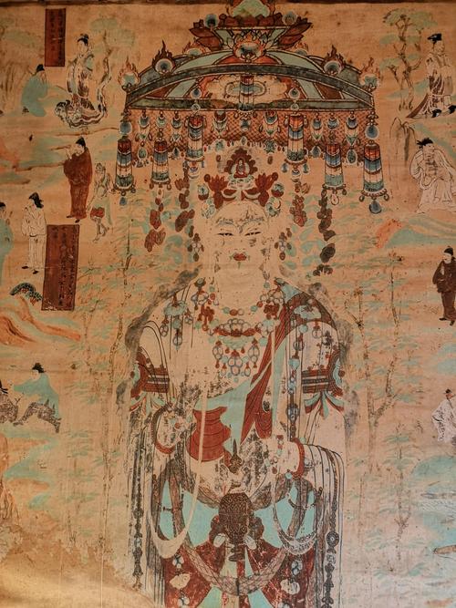 45号窟是莫高窟的特窟,保存了盛唐时期的彩塑和壁画,一铺一佛二弟子二