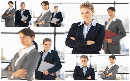 女业务员在职场中很容易受到领导或者客户的骚扰,而业绩突出的女销售