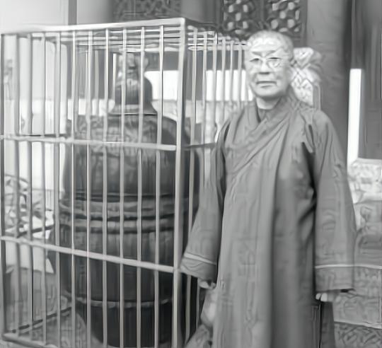 1911年,仁义师太在辽宁出生.