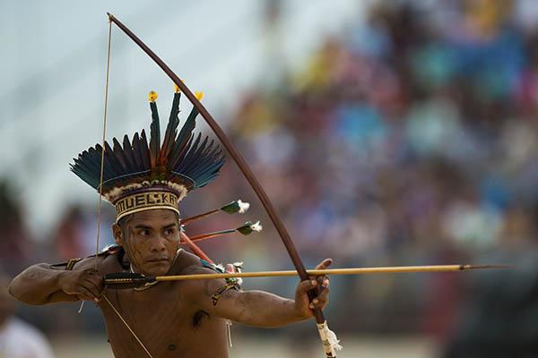 读图首届世界土著人运动会看看都比些什么项目
