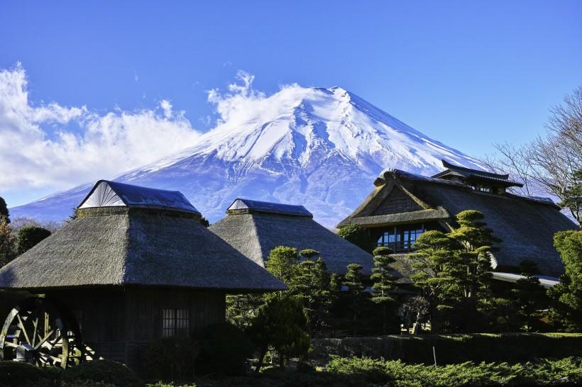 图片大全 城市旅游 日本最高的山峰富士山优美的自然风景图片 > 日本