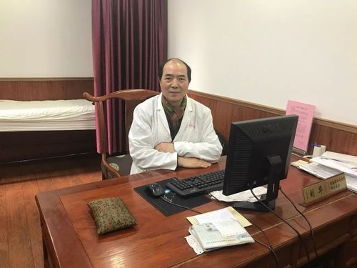 主任中医师 刘华他认为,癌症的治疗,要中西医结合.