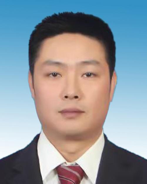 王传军,男,汉族,1980年9月生,大学学历,中共党员.