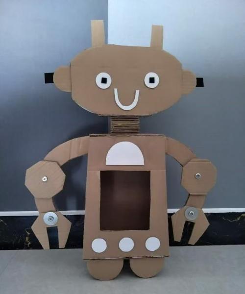 怎么样手工制作机器人,手工机器人纸盒做法幼儿园视频图3
